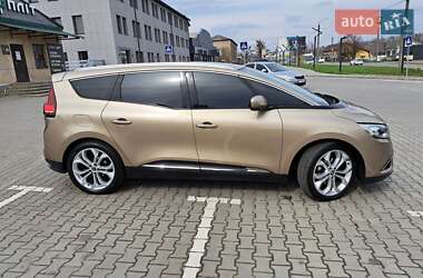 Минивэн Renault Scenic 2018 в 