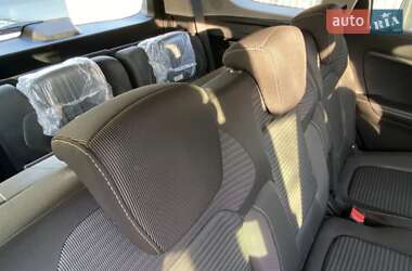 Минивэн Renault Scenic 2018 в 