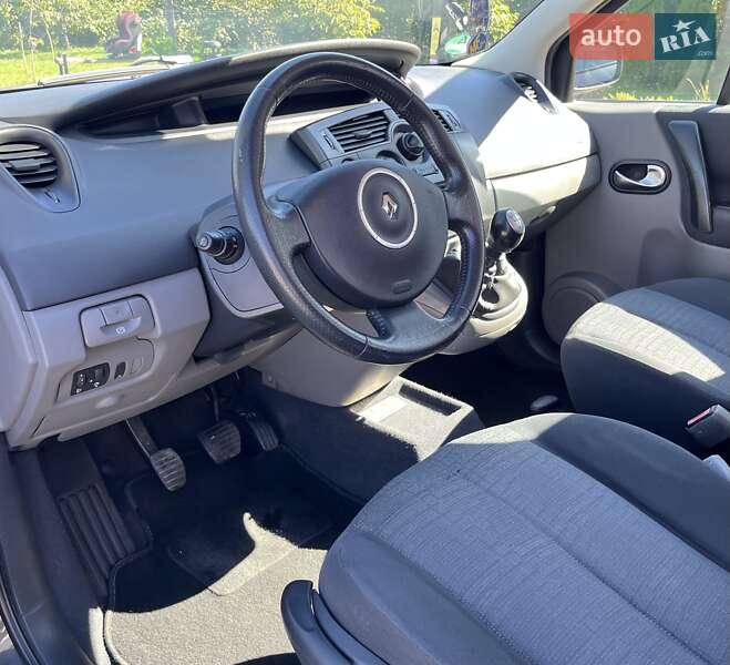 Минивэн Renault Scenic 2007 в Золочеве