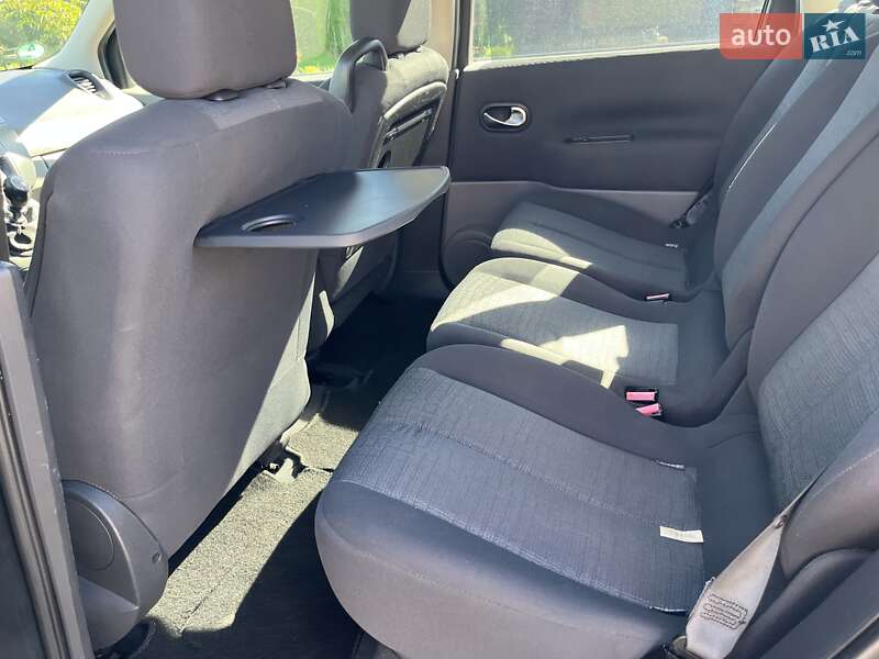 Минивэн Renault Scenic 2007 в Золочеве