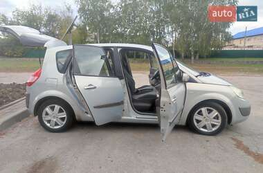 Минивэн Renault Scenic 2004 в 