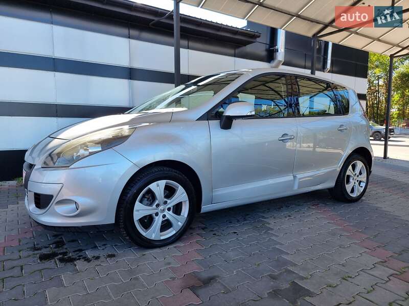 Минивэн Renault Scenic 2011 в Виннице