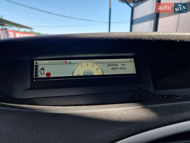 Минивэн Renault Scenic 2011 в Виннице