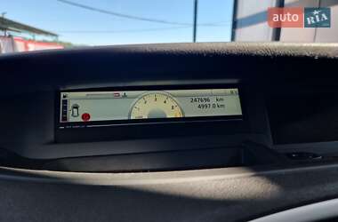 Минивэн Renault Scenic 2011 в 