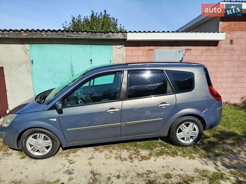 Минивэн Renault Scenic 2007 в Вараше