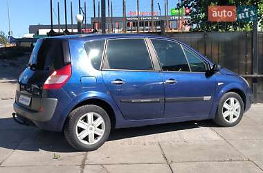 Минивэн Renault Scenic 2003 в 