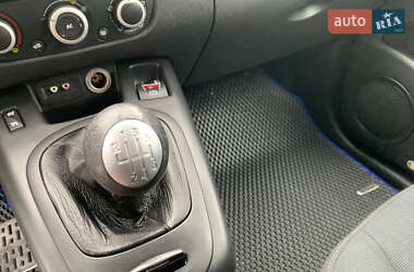 Минивэн Renault Scenic 2010 в 
