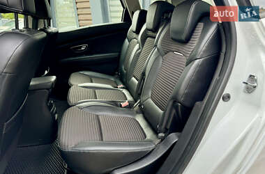 Минивэн Renault Scenic 2017 в 