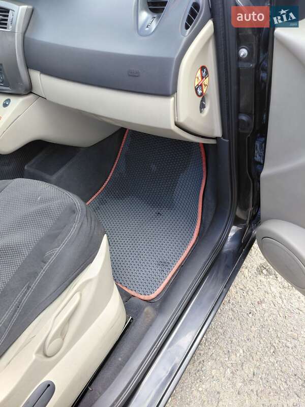 Минивэн Renault Scenic 2007 в Сквире