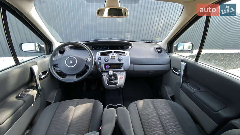 Минивэн Renault Scenic 2007 в Луцке