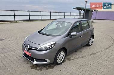 Минивэн Renault Scenic 2012 в 