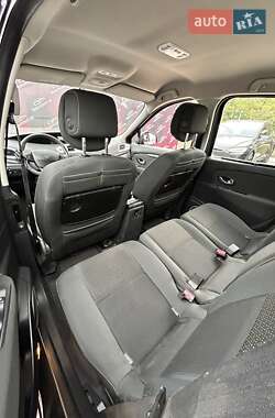 Минивэн Renault Scenic 2009 в 