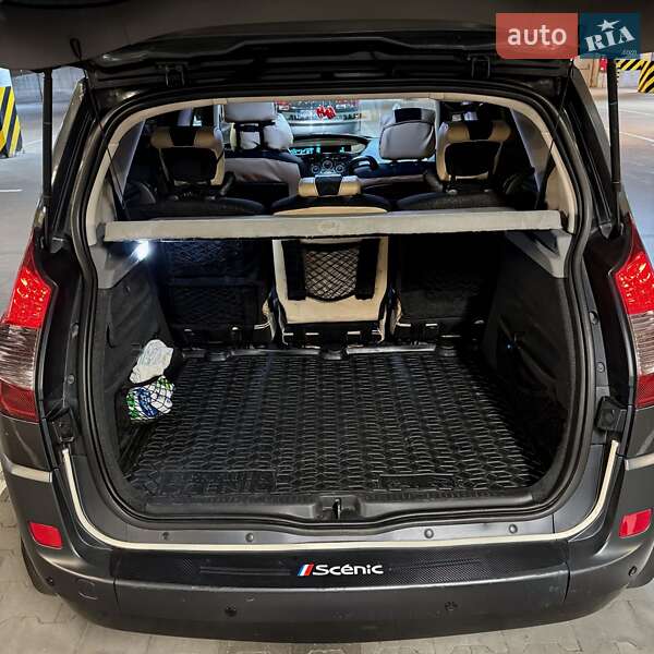 Минивэн Renault Scenic 2007 в Каменском