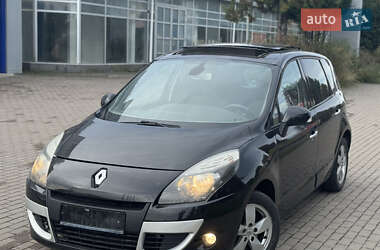 Минивэн Renault Scenic 2010 в Ровно