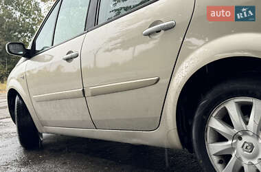 Минивэн Renault Scenic 2006 в 