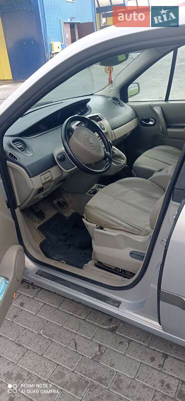 Минивэн Renault Scenic 2004 в Тернополе