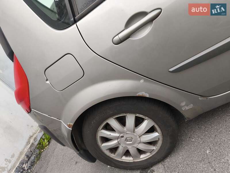 Минивэн Renault Scenic 2006 в Харькове