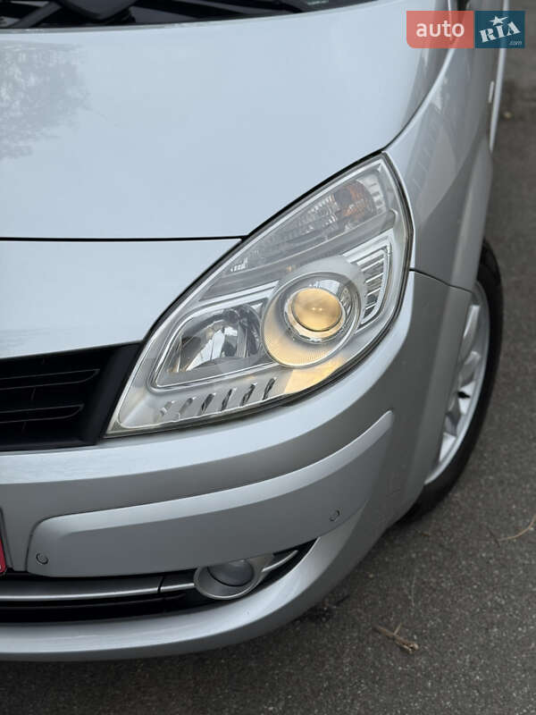Минивэн Renault Scenic 2007 в Чернигове