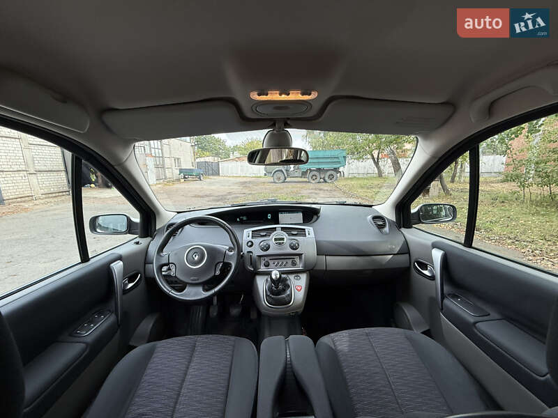 Минивэн Renault Scenic 2007 в Чернигове