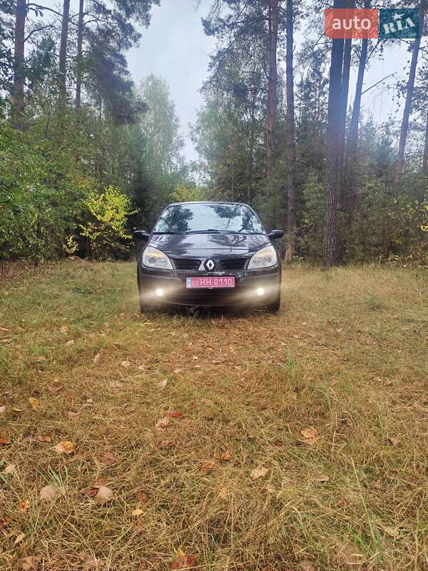 Минивэн Renault Scenic 2008 в Нежине