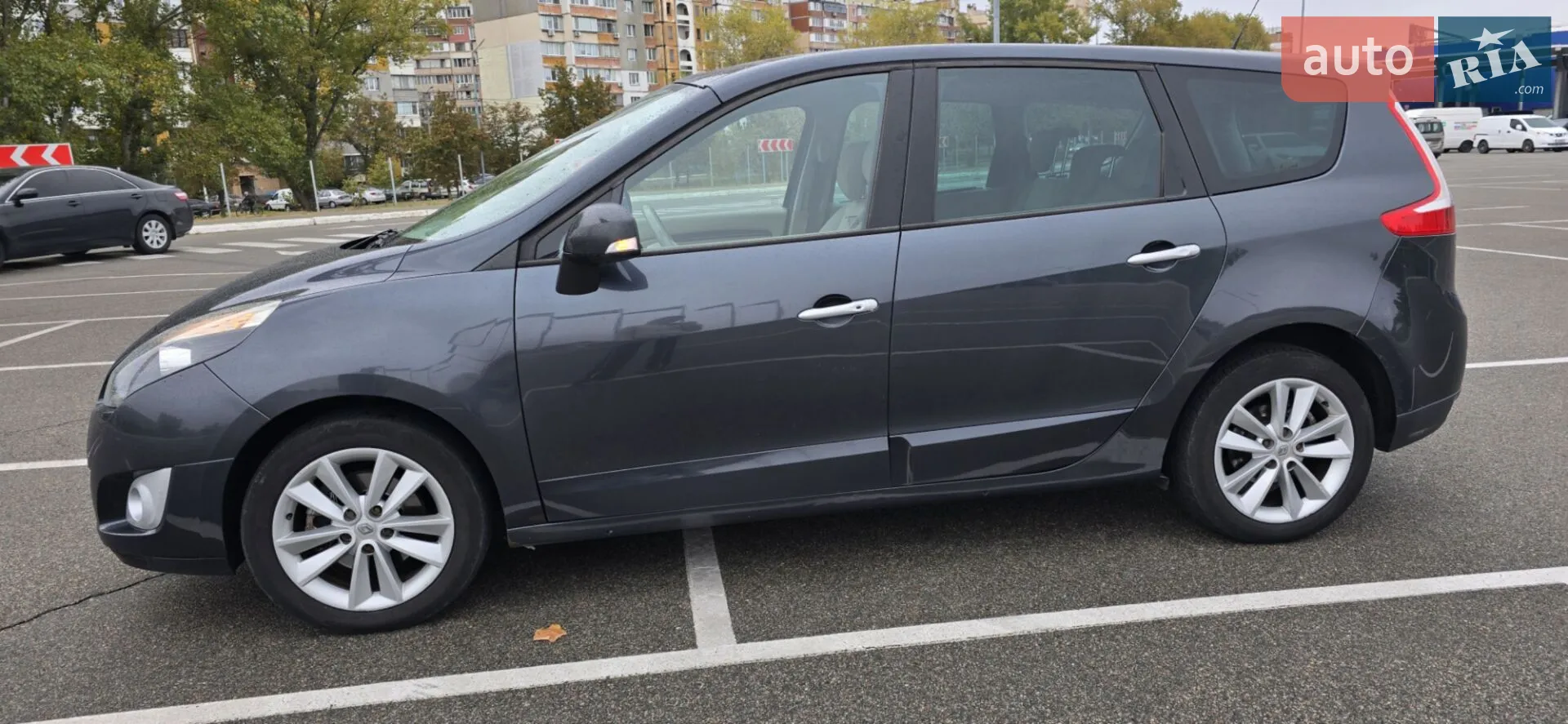 2011 Renault Scenic - мініатюра 39