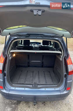 Минивэн Renault Scenic 2008 в 