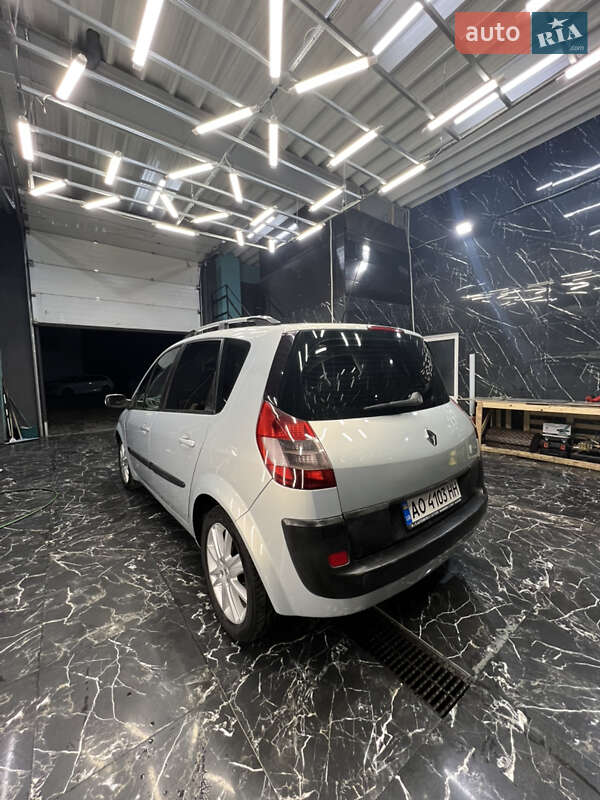 Минивэн Renault Scenic 2003 в Львове