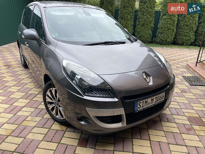 Минивэн Renault Scenic 2011 в Виннице