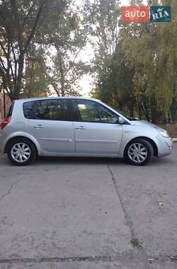 Минивэн Renault Scenic 2007 в 