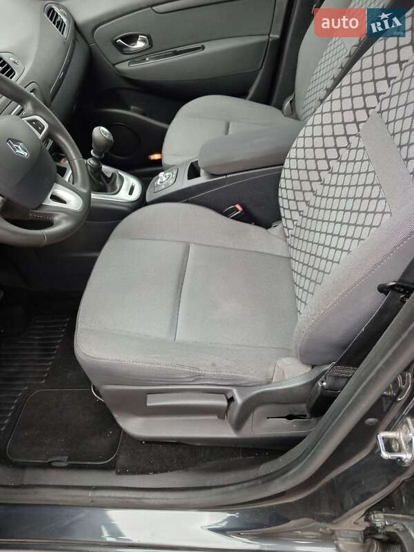 Минивэн Renault Scenic 2011 в Днепре