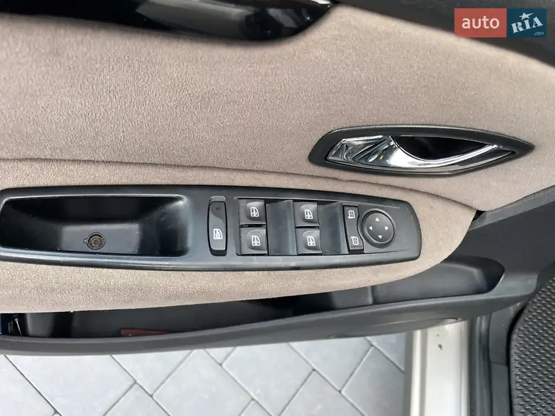 Renault Scenic 2012 VIN VF1JZ140647676507 фото оголошення 11 з 49