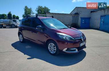 Минивэн Renault Scenic 2015 в 