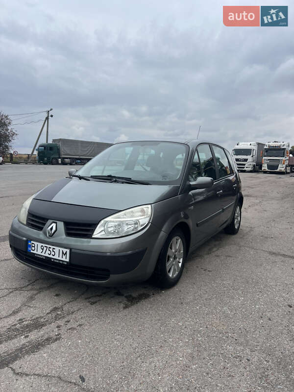 Минивэн Renault Scenic 2004 в 