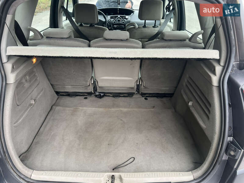 Минивэн Renault Scenic 2004 в Соснице