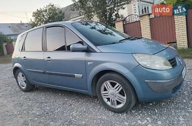 Минивэн Renault Scenic 2004 в 
