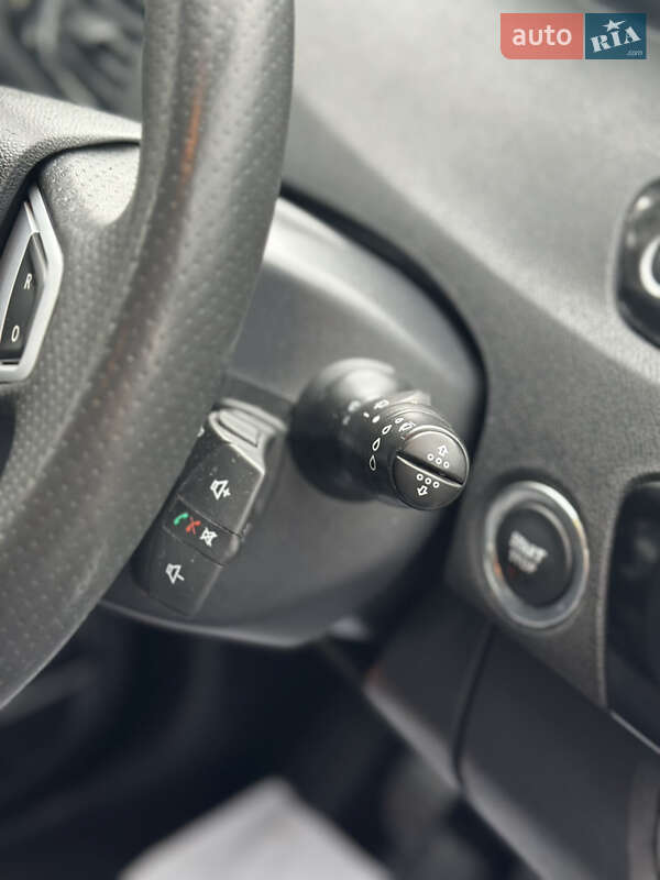 Минивэн Renault Scenic 2012 в Виннице