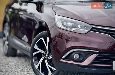 Минивэн Renault Scenic 2021 в 