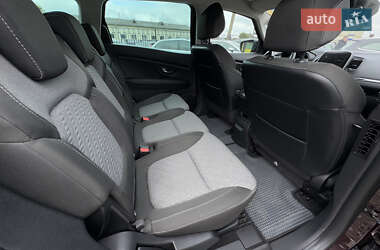 Минивэн Renault Scenic 2021 в 