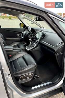 Минивэн Renault Scenic 2019 в 