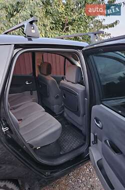 Минивэн Renault Scenic 2009 в 