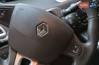 Минивэн Renault Scenic 2010 в 