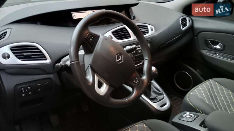 Минивэн Renault Scenic 2010 в Тернополе