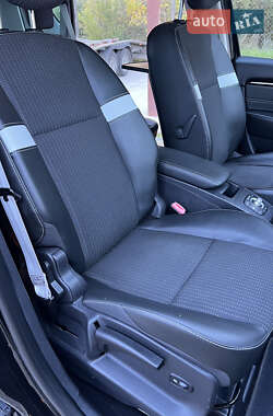 Минивэн Renault Scenic 2012 в 