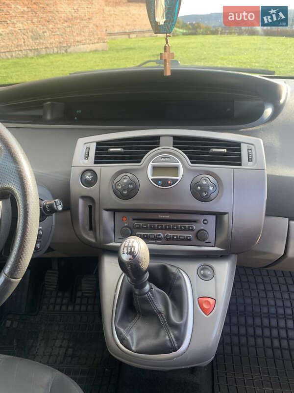 Минивэн Renault Scenic 2005 в Львове фото 9 Минивэн Renault Scenic 2005 в Львове