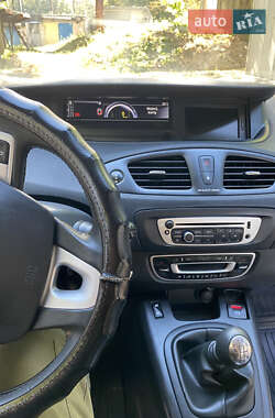 Универсал Renault Scenic 2012 в 