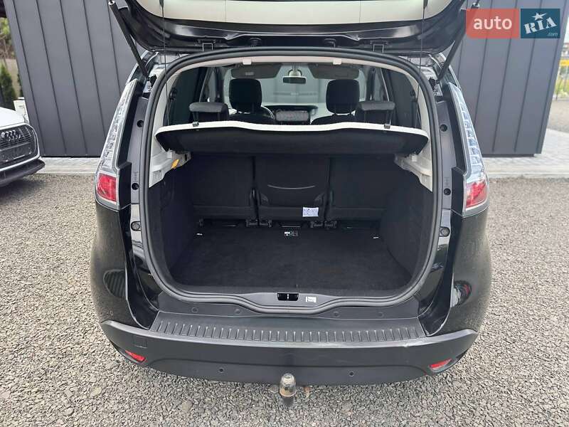 Минивэн Renault Scenic 2013 в Луцке