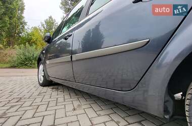 Минивэн Renault Scenic 2006 в 