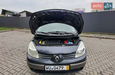 Минивэн Renault Scenic 2006 в 