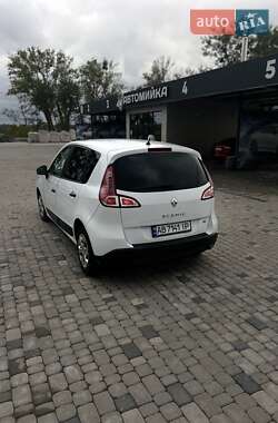 Минивэн Renault Scenic 2010 в 