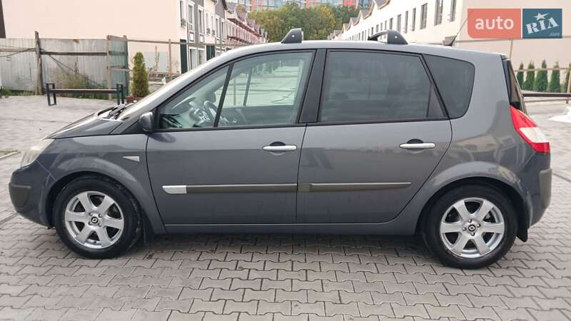 Минивэн Renault Scenic 2006 в Чернигове